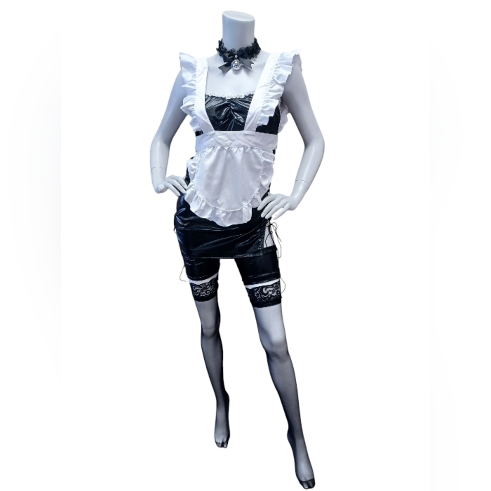 French Maid Costume NWT Black and White Size Large